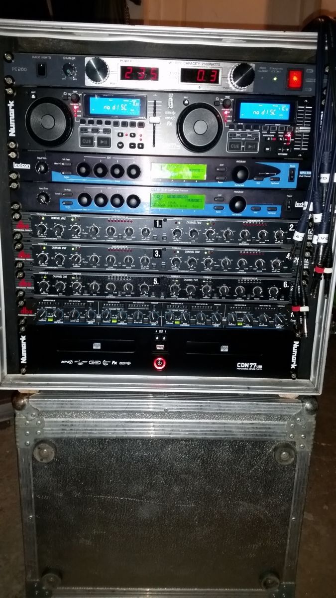 FOH rack